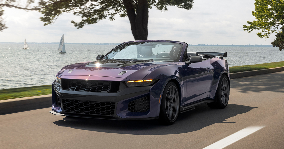 Ford Mustang Dark Horse SC Convertible